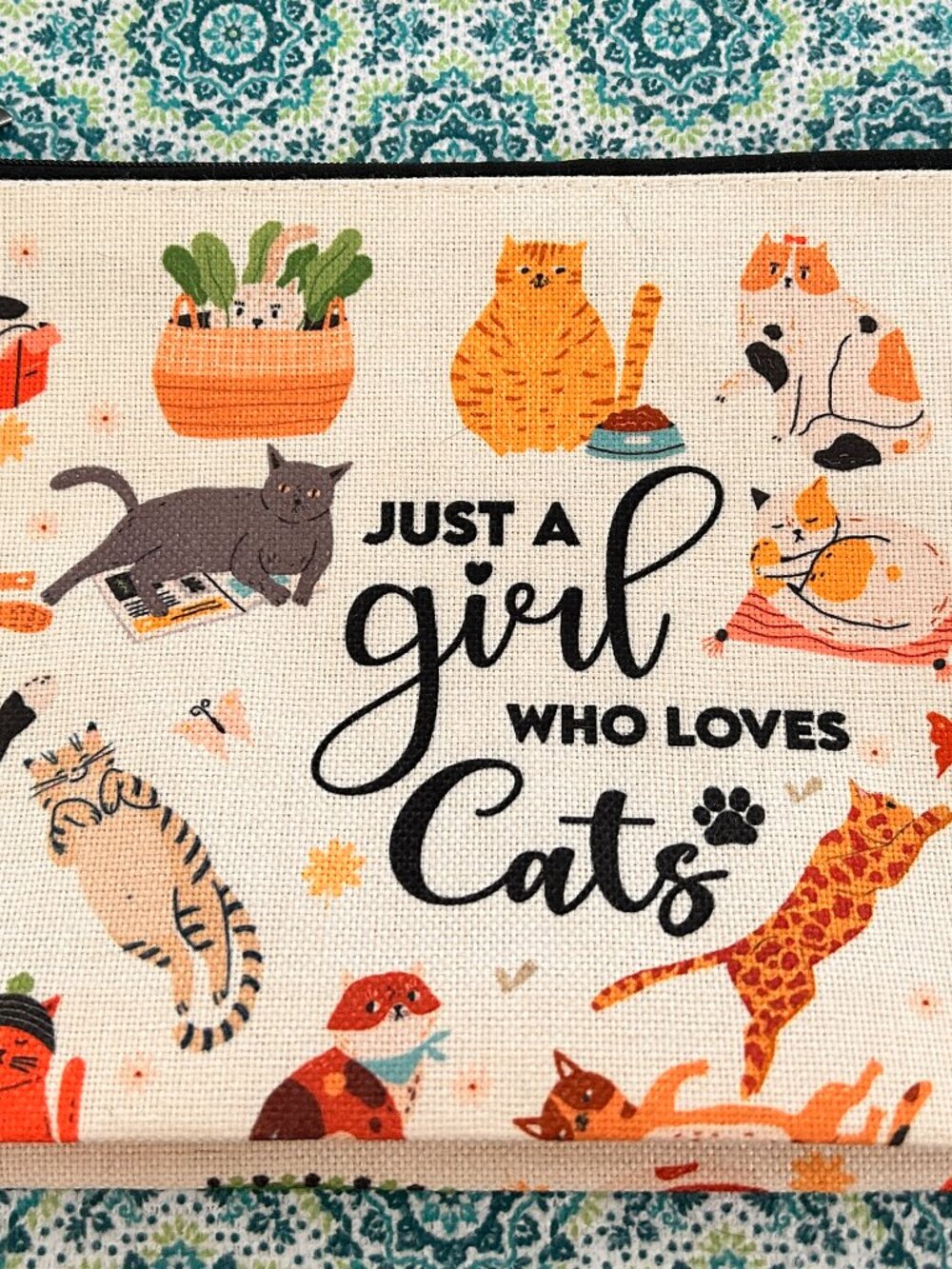 Just a Girl Who Loves Cats Handmade Makeup Bag with Zipper